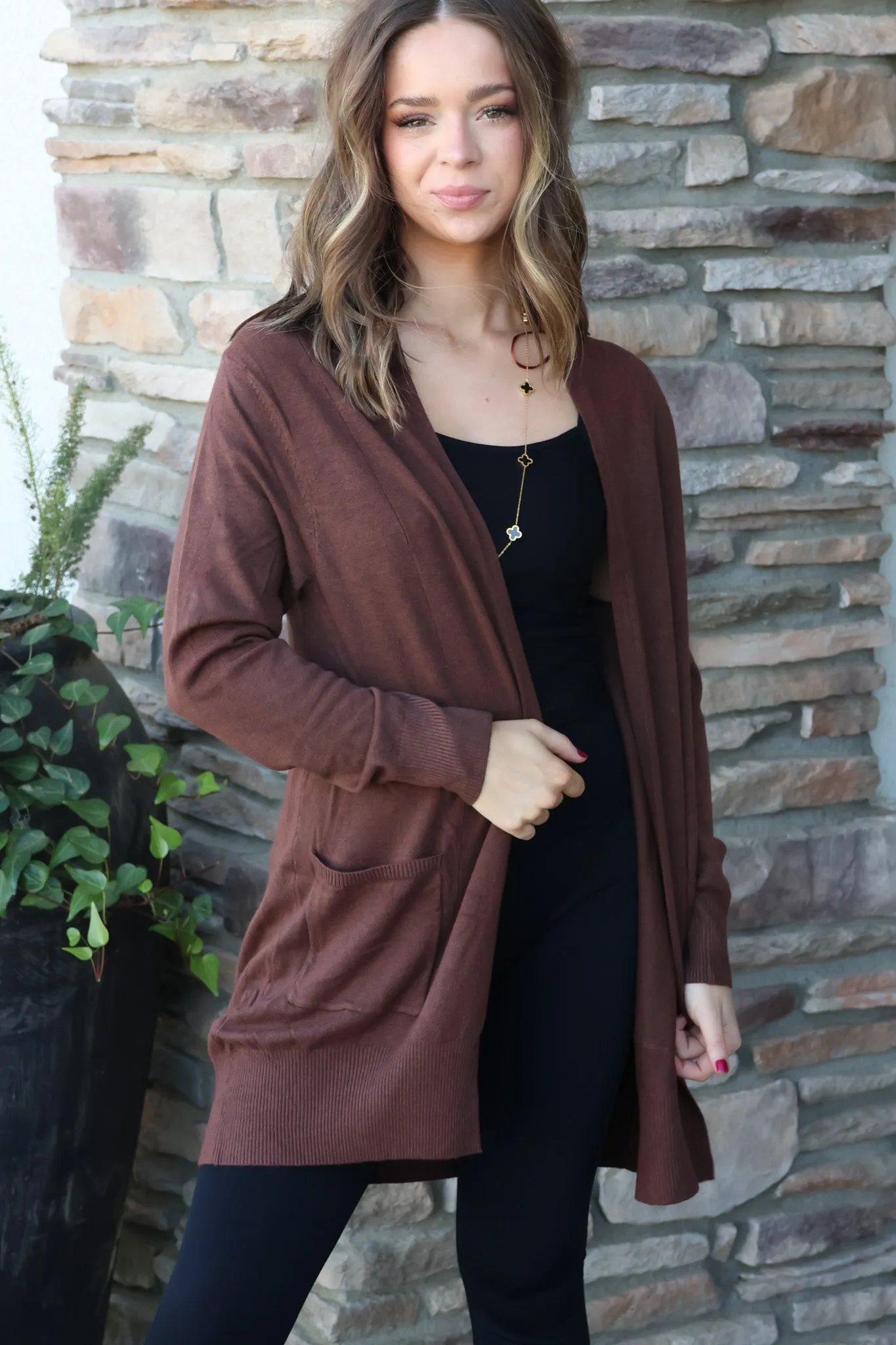 Charley Cardigan in Brown