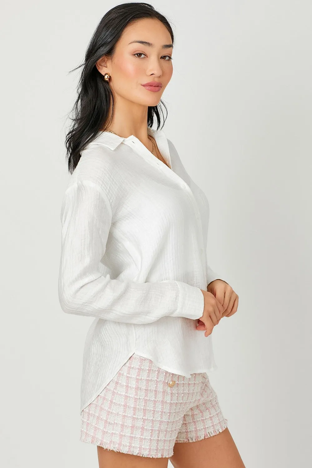 Lightweight Airy Button Down